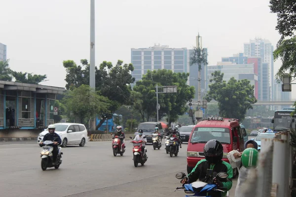 インドネシアでは平年より高速道路の状態が良かったです — ストック写真