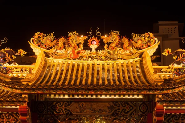 Arte del techo en el santuario de la fundación Thian Fan . —  Fotos de Stock