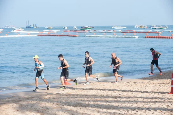 Pattaya Triathlon, Thailandia Tri-League Tour Series 2015 . — Foto Stock