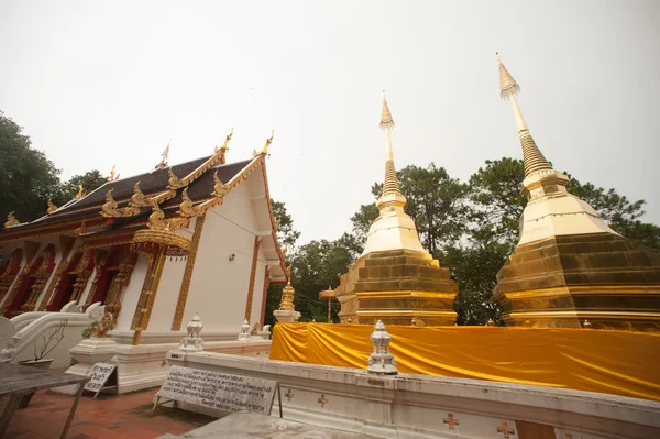 Wat Phra dat Doi Tung, Chiang Rai, Thailand. — Stockfoto