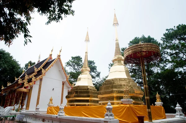 Wat Phra že Doi Tung, Chiang Rai, Thajsko. — Stock fotografie