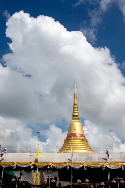 Pagode d'or de Wat Bang Phli Yai Nai, Thaïlande . — Photo