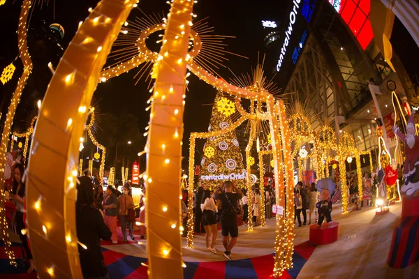 Bangkok Thailand December 2020 Licht Bal Versieren Mooi Kerstboom Viering — Stockfoto