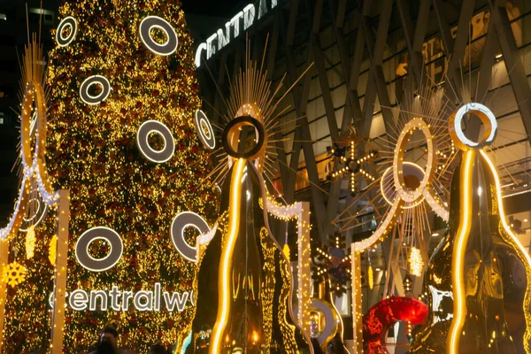 Bangkok Thailand Dezembro 2020 Luz Bola Decoram Lindas Festa Árvore — Fotografia de Stock