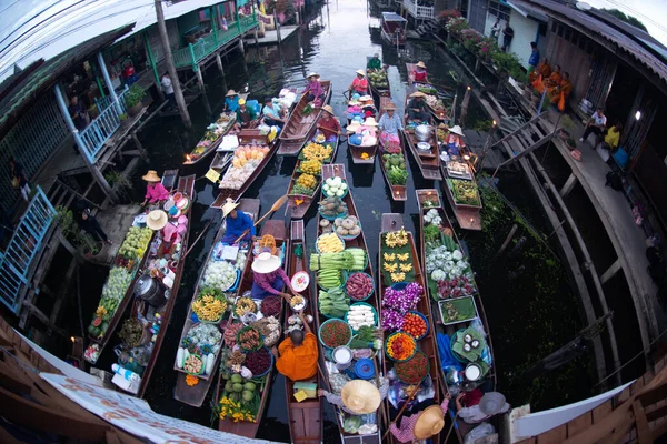 Ratchaburi Thailand November 2020 Fornecedores Não Identificados Dão Esmolas Aos — Fotografia de Stock