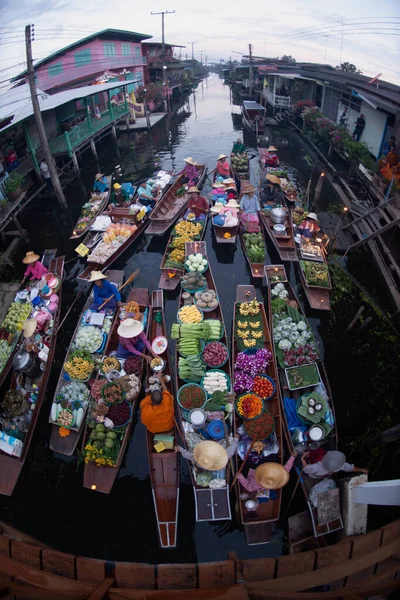 Ratchaburi Thailand November 2020 Unidentified Vendors Give Alms Monks Due — Stock Photo, Image