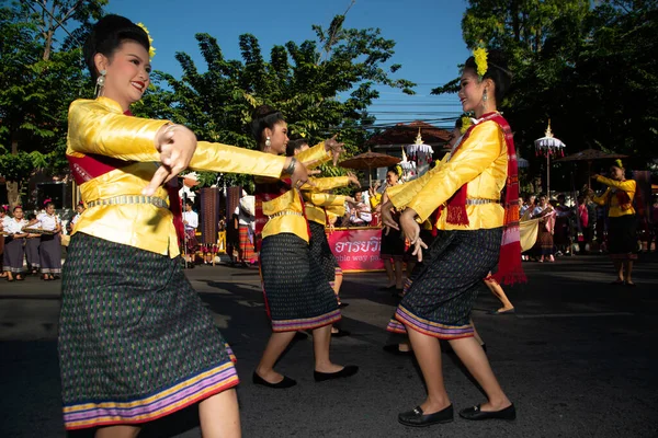 Khon Kaen Thailand November 2019 Oidentifierad Traditionell Dans Deltagare Deltar — Stockfoto