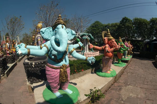 Bir Grup Heykel Ganesha Tayland Bir Tapınakta — Stok fotoğraf