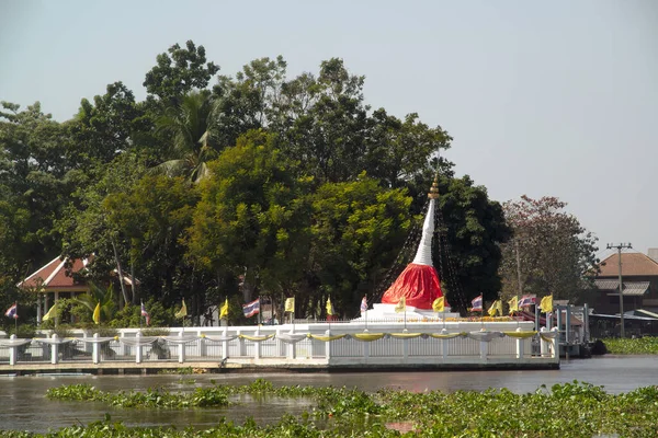Пагода Наклона Понмая Кагавы Kret Ват Порамайикавас Worawihan Является Символом — стоковое фото