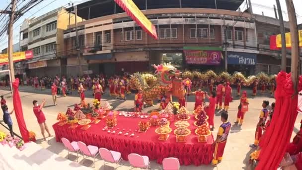 Nakhon Sawan Thaïlande Février 2021 Défilé Non Identifié Dragon Marché — Video