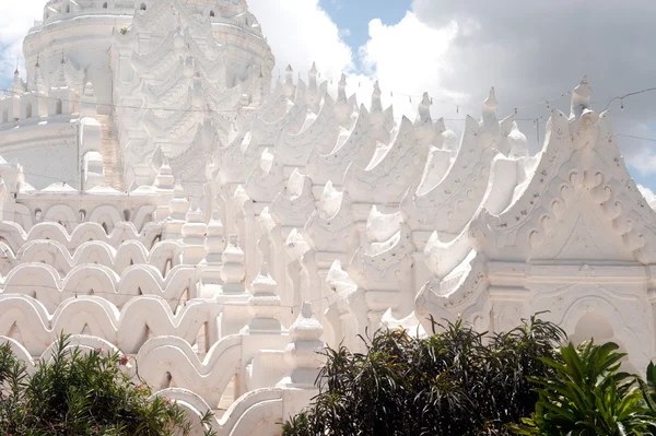 Pagoda de Hsinbyume en Myanmar . — Foto de Stock