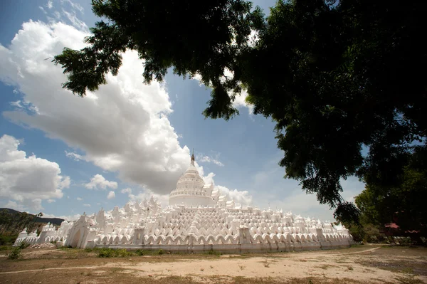 Hsinbyume Pagoda w Myanmarze. — Zdjęcie stockowe