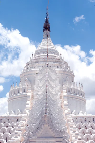 Hsinbyume Pagoda w Myanmarze. — Zdjęcie stockowe