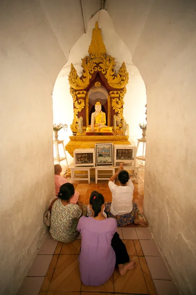 Sitting Buddha into Hsinbyume Pagoda in Myanmar. — Stock Photo, Image