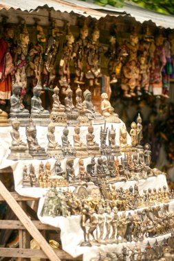 Myanmar eşya üzerinde Sourvenir.