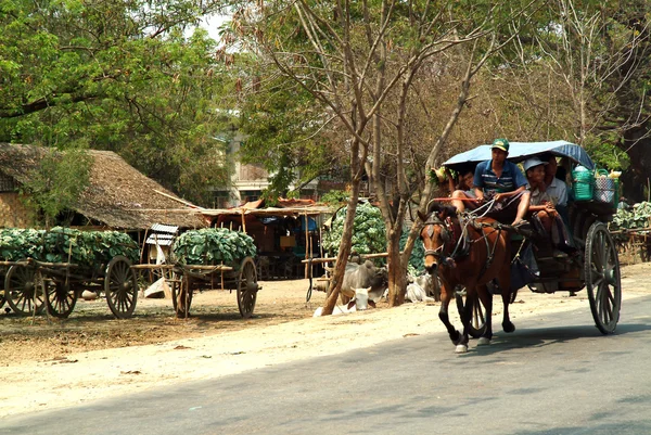 Carriage in Myanmar. — Stock Photo, Image