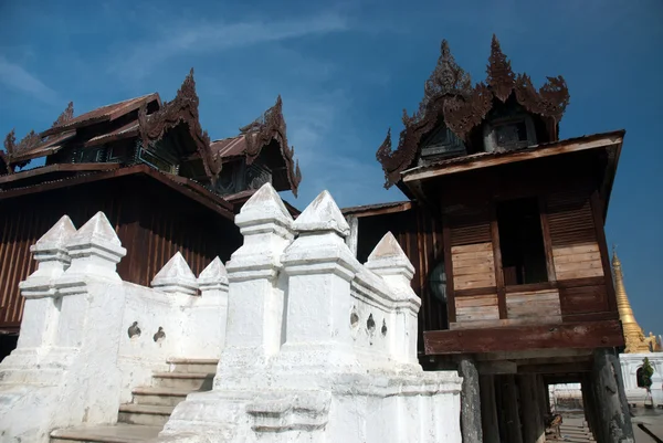 Nyan Shwe Kgua temple. — Stockfoto