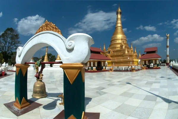 Golden Pagoda in new capital city in Myanmar. — Stock Photo, Image