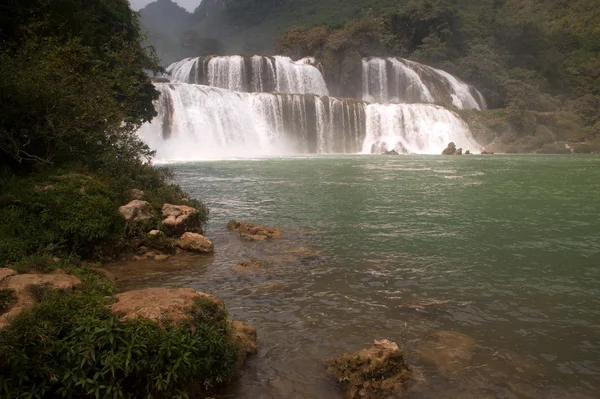 Datian waterfall in China. — Stock Photo, Image