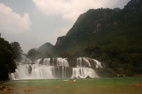 Datian waterfall in China. — Stock Photo, Image