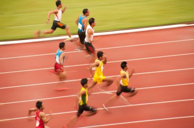 100m.in Tayland açık Atletizm Şampiyonası 2013.