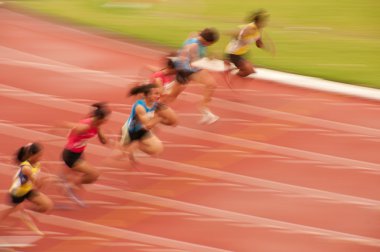 100m.in Tayland açık Atletizm Şampiyonası 2013.