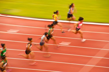 100m.in Tayland açık Atletizm Şampiyonası 2013.