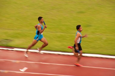 4x400m. Tayland açık Atletizm Şampiyonası 2013'de geçişi.