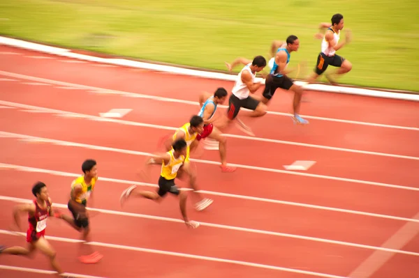 100m.in Thailand Open atletische Championship 2013. — Stockfoto