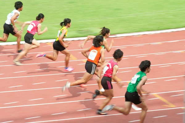 5000 m.in der offenen thailändischen Leichtathletik-Meisterschaft 2013. — Stockfoto