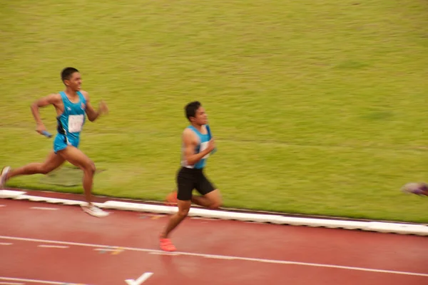 4x400m.Relè in Thailandia Open Athletic Championship 2013 . — Foto Stock
