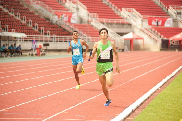 Staffel bei den offenen thailändischen Leichtathletik-Meisterschaften 2013. — Stockfoto