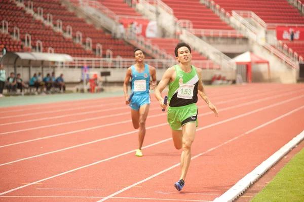 Relé na Tailândia Open Athletic Championship 2013 . — Fotografia de Stock