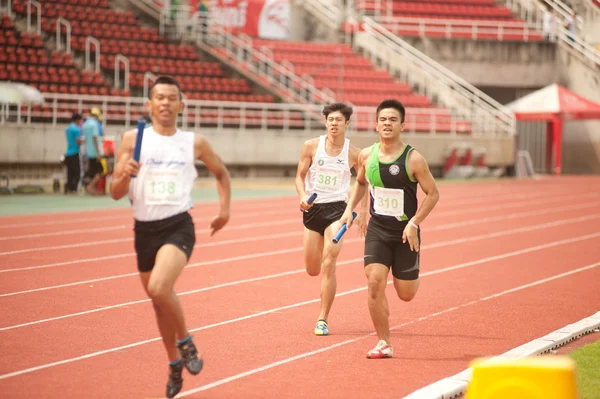 Relé na Tailândia Open Athletic Championship 2013 . — Fotografia de Stock