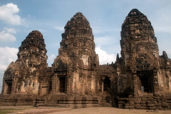 Phra Prang Sam Yod Temple, Thailand . Лицензионные Стоковые Изображения