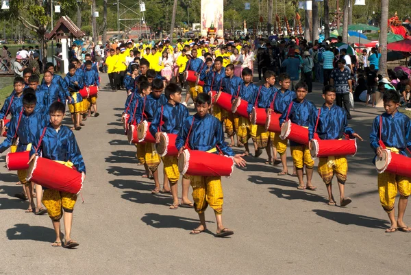 Desfile de Loy Kratong Festival en Tailandia . —  Fotos de Stock