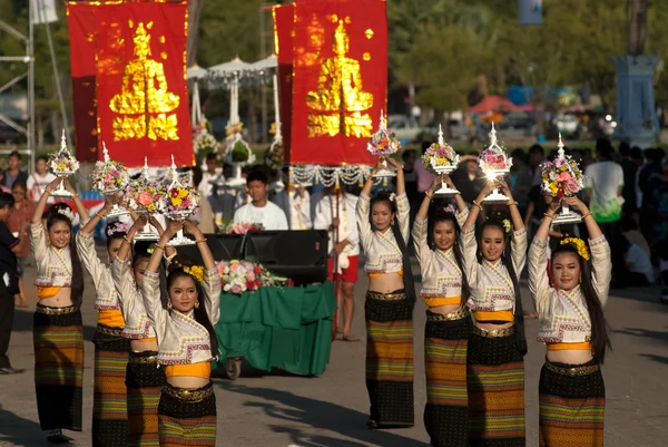 Desfile de Loy Kratong Festival en Tailandia . —  Fotos de Stock