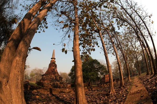 Ancient Pagoda i Thai Temple . — Stockfoto