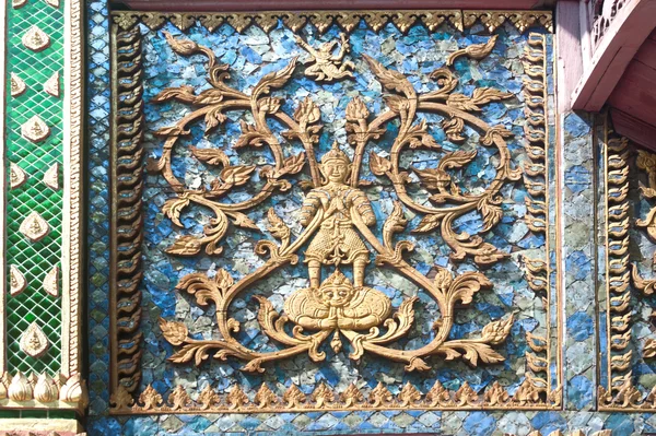 Ancient art at Thai church in Lampang province,Northern of Thailand. — Stock Photo, Image