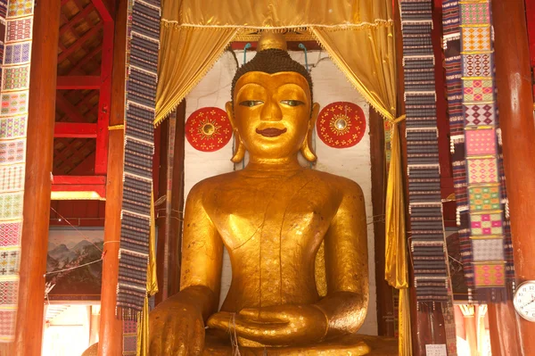 Big ancient buddha . — Stock Photo, Image