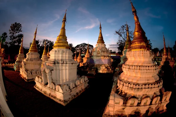 Twenty Pagodas in temple in twilight. — Stock Photo, Image