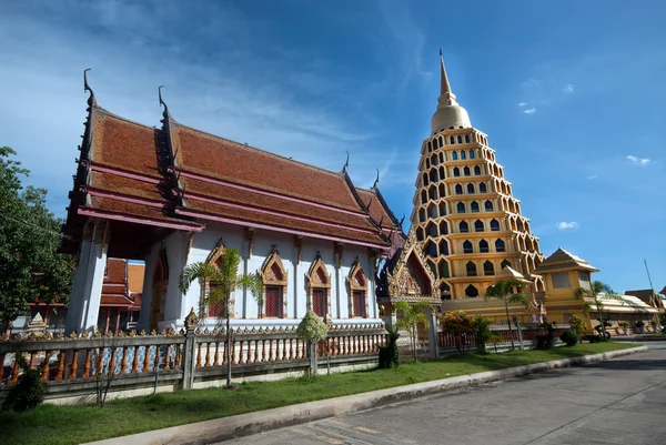 Pha dat Chedi Sri Pho Thong pagode In Wat Ta It, Thailand is. — Stockfoto