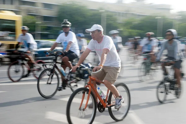 Group of Cyclist in Car Free Day,Bangkok,Thailand. — Stock Photo, Image