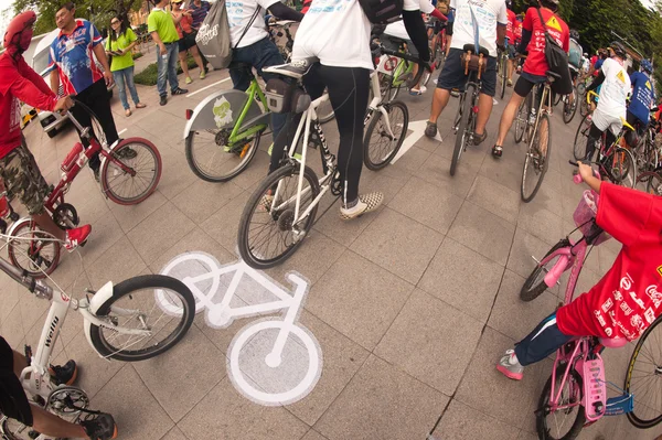 Group of Cyclist in Car Free Day,Bangkok,Thailand. — Stock Photo, Image