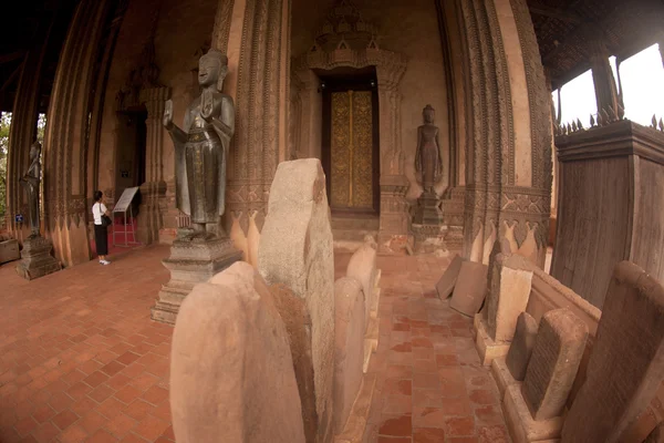 Hor Phakeo Tapınağı'ndaki Kilise'de Antik Buda, Laos . — Stok fotoğraf