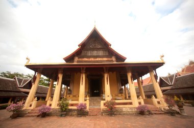 Si Saket tapınakta Vientiane, Laos.