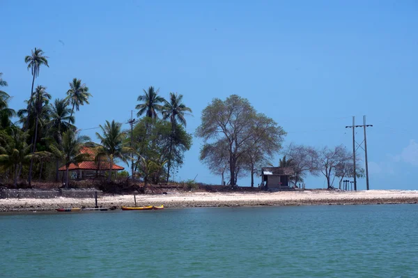 島 Phitak 島、タイのビーチ. — ストック写真