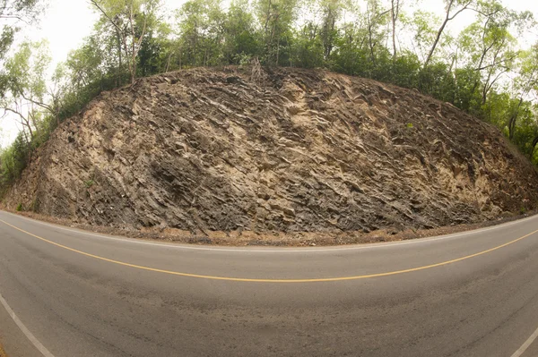 Thae highway stalk mountain. — Stock Photo, Image