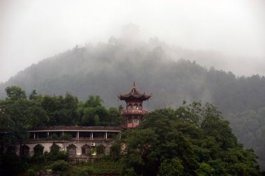 Phoenix şehrinin görünümü ( Fenghuang antik kenti ).