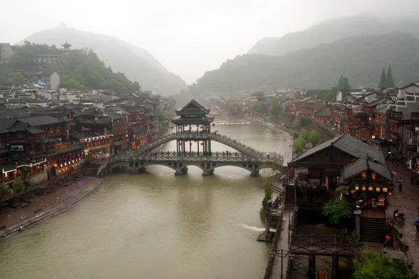 Vista da cidade de Phoenix (Fenghuang cidade antiga  ). — Fotografia de Stock